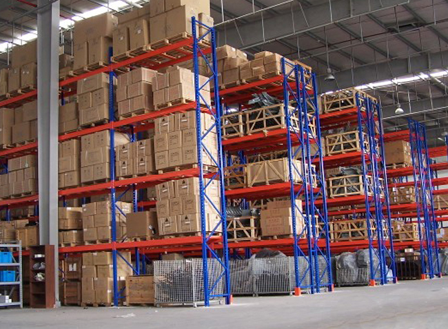 横（héng）梁货架